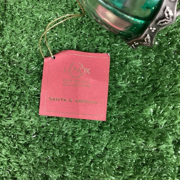 LENOX Kirk Stieff Santa's Arrival Pewter Christmas Ornament - Picture 7 of 11